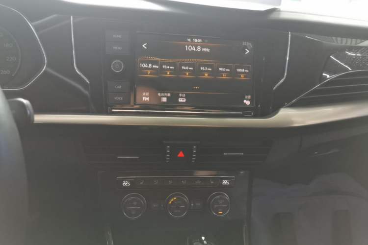 Used Volkswagen Passat 2019 330TSI Elite Edition China VI Audio And AC Panel
