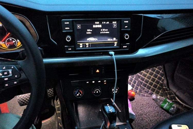 Used Volkswagen Passat 2019 280TSI Business Edition China VI Audio And AC Panel