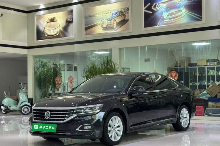 Used Volkswagen Passat 2019 330TSI Elite Edition China VI Guazi used car, China used car export, Used car for sale, Used cars, Cheapest cars for sale