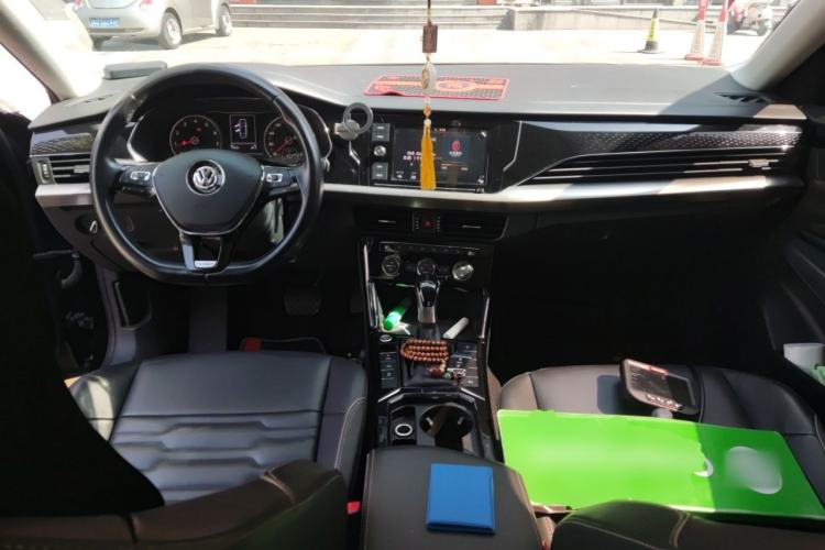 Used Volkswagen Passat 2019 330TSI Elite Edition China V Standard Center Console