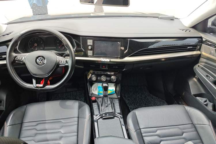 Used Volkswagen Passat 2019 280TSI Elite Edition China V Standard Center Console