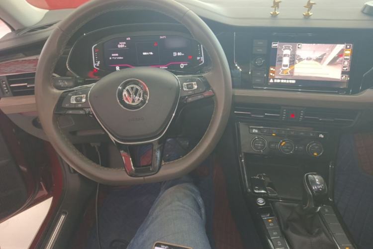 Used Volkswagen Passat 2019 330TSI Luxury Edition China V Standard Center Console