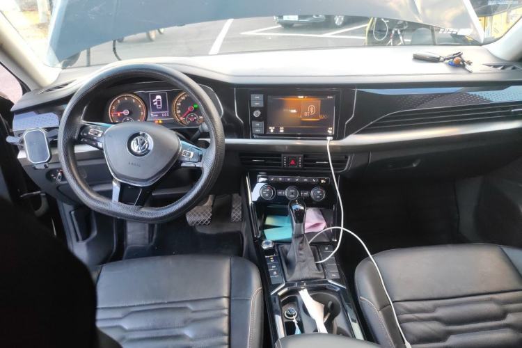 Used Volkswagen Passat 2019 330TSI Elite Edition China V Standard Center Console