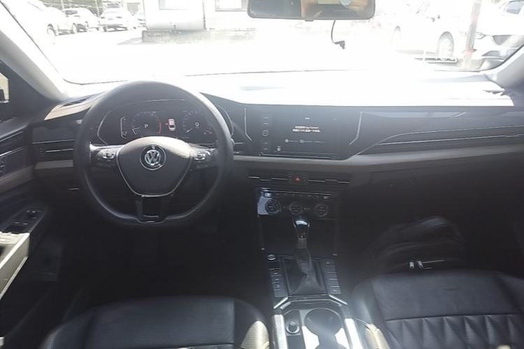 Used Volkswagen Passat 2019 330TSI Luxury Edition China V Standard Center Console