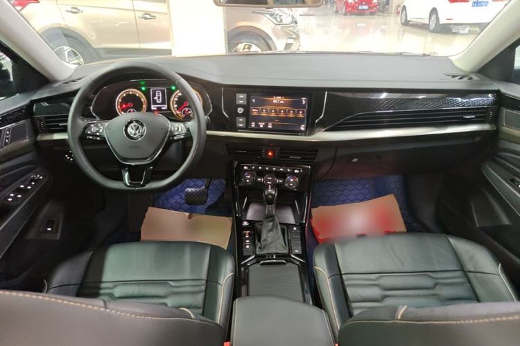 Used Volkswagen Passat 2019 330TSI Elite Edition China V Standard Center Console