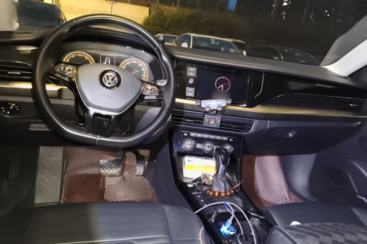 Used Volkswagen Passat 2019 330TSI Elite Edition China V Standard Center Console