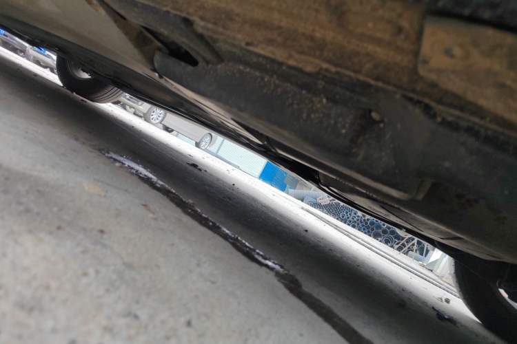 Used Volkswagen Passat  Chassis Rear Left