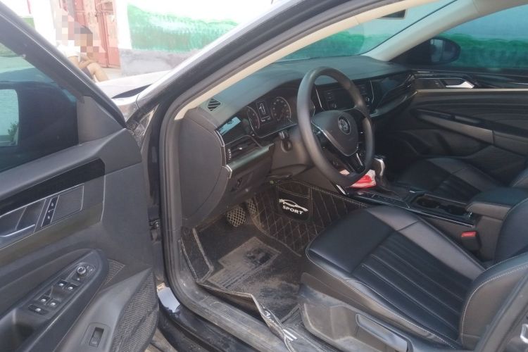 Used Volkswagen Passat 2019 280TSI Business Edition China VI Driver Seat