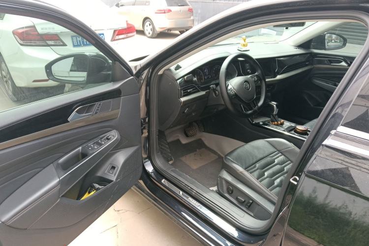 Used Volkswagen Passat 2019 330TSI Elite Edition China V Standard Driver Seat