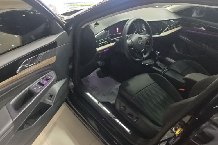 Used Volkswagen Passat 2019 330TSI Luxury Edition China VI Standard Driver Seat