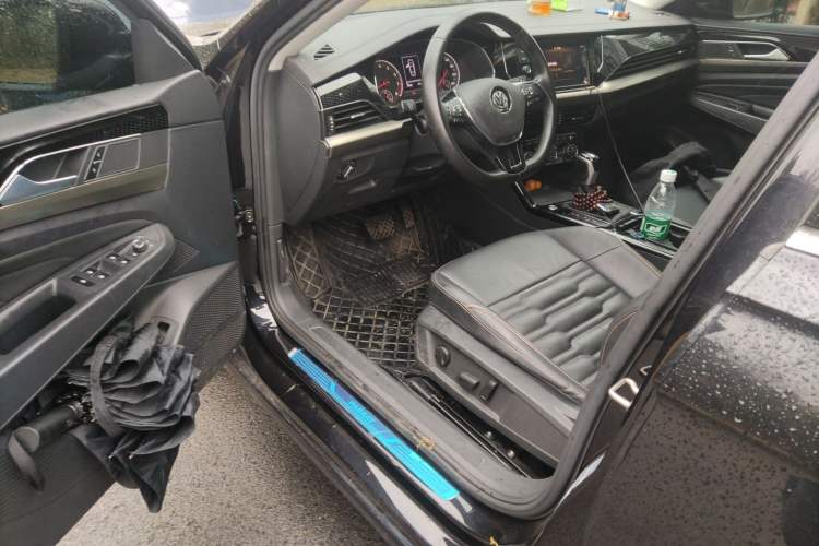Used Volkswagen Passat 2019 330TSI Elite Edition China VI Driver Seat