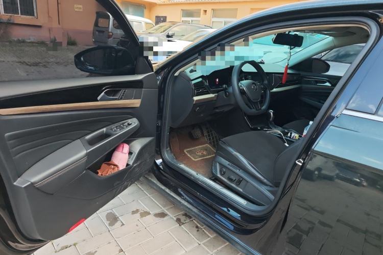 Used Volkswagen Passat 2019 330TSI Luxury Edition China VI Standard Driver Seat