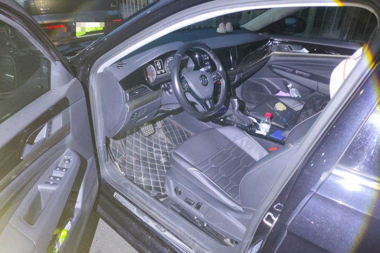 Used Volkswagen Passat 2019 330TSI Elite Edition China VI Driver Seat