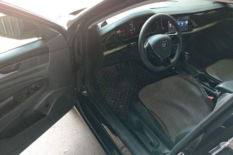 Used Volkswagen Passat 2019 280TSI Business Edition China VI Driver Seat