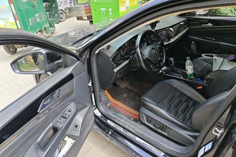 Used Volkswagen Passat 2019 330TSI Elite Edition China VI Driver Seat