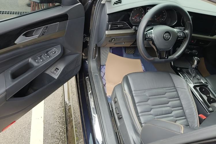 Used Volkswagen Passat 2019 330TSI Elite Edition China V Standard Driver Seat
