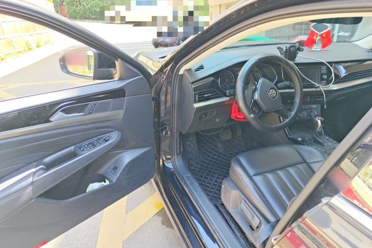 Used Volkswagen Passat 2019 280TSI Business Edition China VI Driver Seat