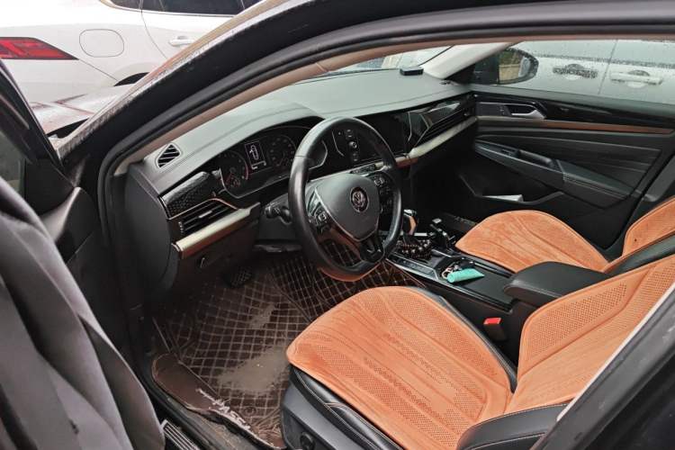 Used Volkswagen Passat 2019 330TSI Elite Edition China VI Driver Seat
