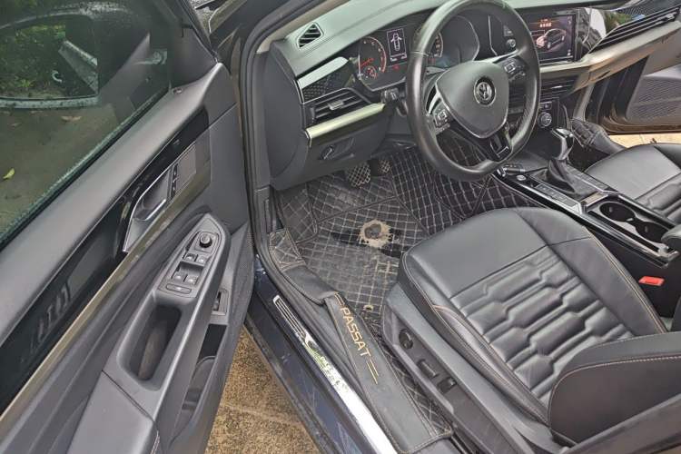 Used Volkswagen Passat 2019 330TSI Elite Edition China V Standard Driver Seat