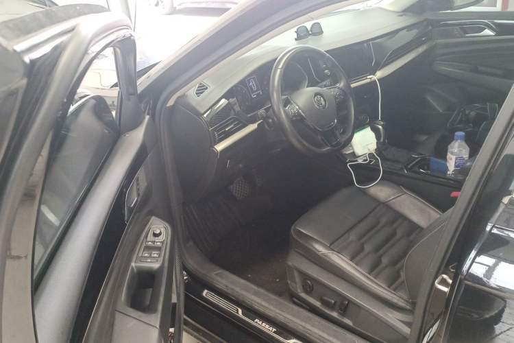 Used Volkswagen Passat 2019 330TSI Elite Edition China V Standard Driver Seat