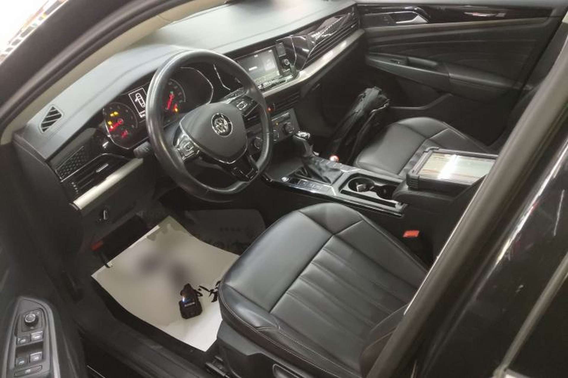 Used Volkswagen Passat 2019 280TSI Business Edition China VI Driver Seat