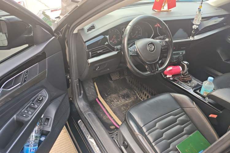 Used Volkswagen Passat 2019 330TSI Elite Edition China VI Driver Seat