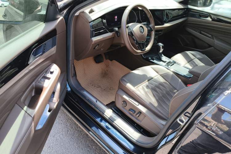 Used Volkswagen Passat 2019 330TSI Prestige Edition China V Standard Driver Seat
