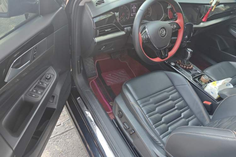 Used Volkswagen Passat 2019 330TSI Elite Edition China V Standard Driver Seat