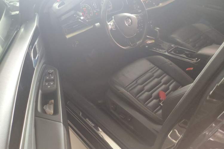 Used Volkswagen Passat 2019 330TSI Elite Edition China V Standard Driver Seat