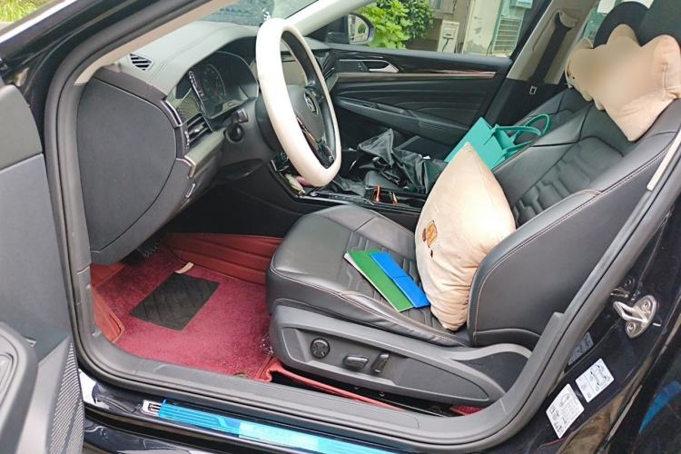 Used Volkswagen Passat 2019 330TSI Elite Edition China V Standard Driver Seat