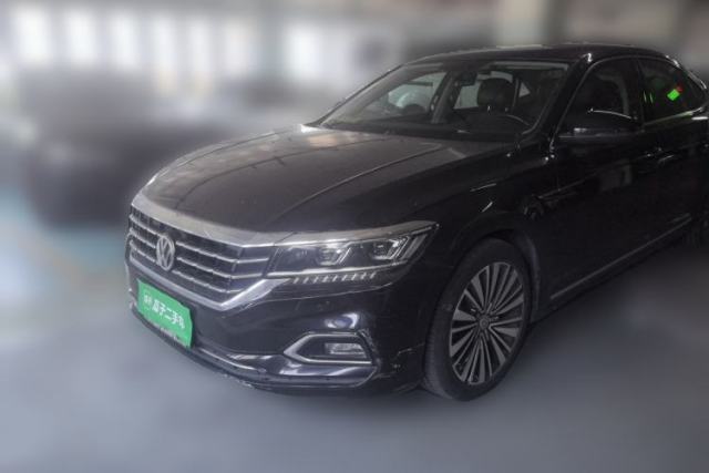 Ojetý Volkswagen Passat 2019 330TSI Luxury Edition China VI Standard