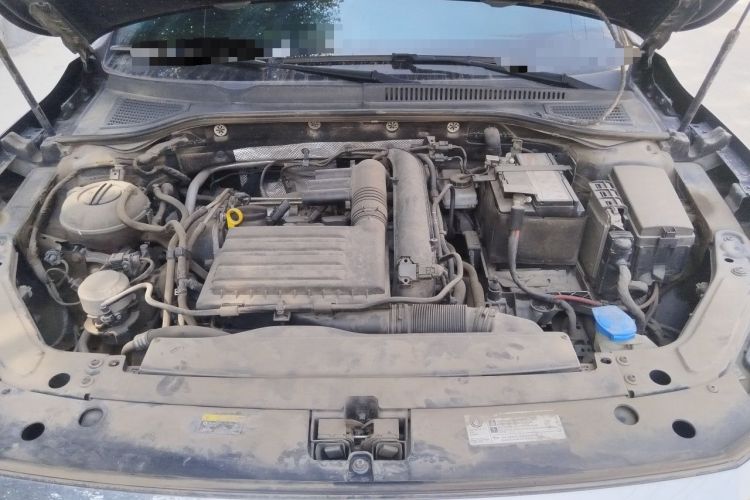 Used Volkswagen Passat 2019 280TSI Business Edition China VI Engine Bay
