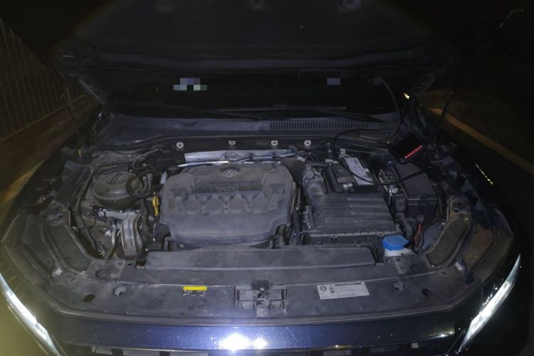 Used Volkswagen Passat 2019 330TSI Elite Edition China VI Engine Bay