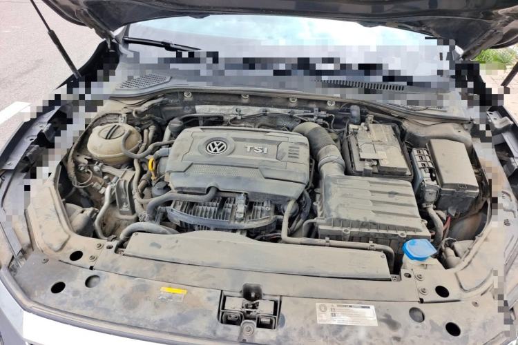 Used Volkswagen Passat 2019 380TSI Prestige Edition China VI Standard Engine Bay
