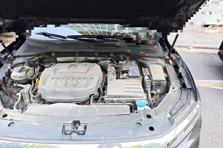 Used Volkswagen Passat 2019 330TSI Elite Edition China VI Engine Bay Left