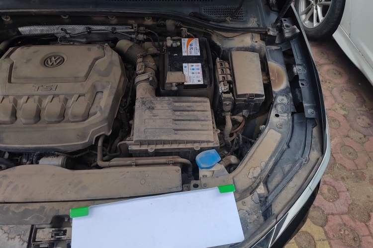 Used Volkswagen Passat 2019 330TSI Elite Edition China VI Engine Bay Left