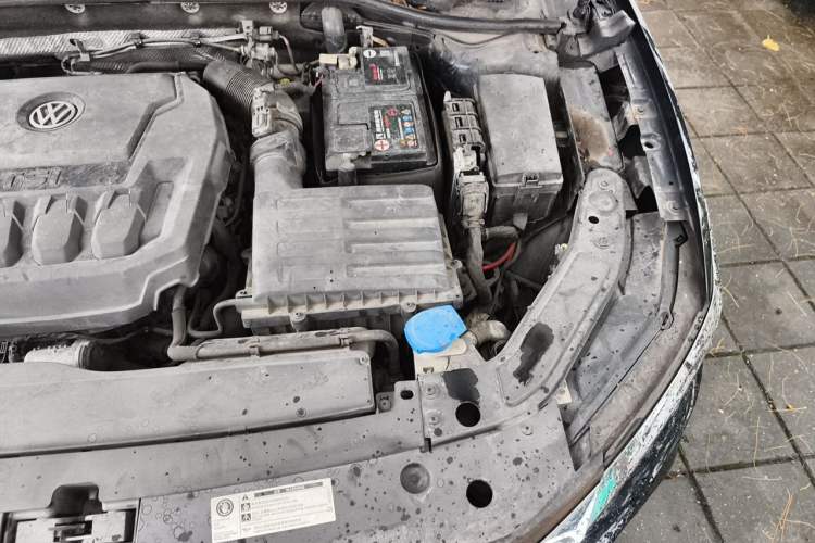 Used Volkswagen Passat 2019 330TSI Elite Edition China VI Engine Bay Left