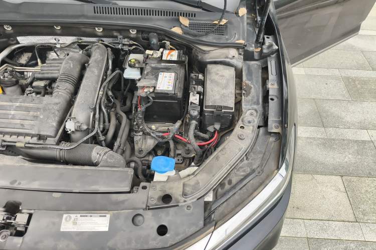 Used Volkswagen Passat 2019 280TSI Business Edition China V Standard Engine Bay Left