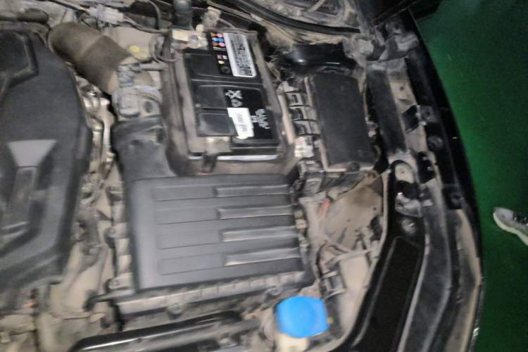 Used Volkswagen Passat 2019 330TSI Prestige Edition China VI Standard Engine Bay Left
