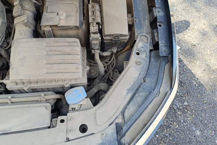 Used Volkswagen Passat 2019 330TSI Elite Edition China V Standard Engine Bay Left