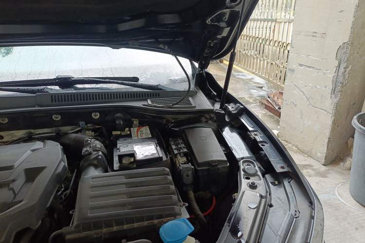 Used Volkswagen Passat 2019 330TSI Elite Edition China V Standard Engine Bay Left