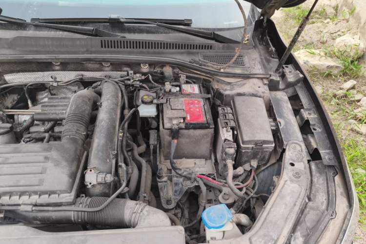 Used Volkswagen Passat 2019 280TSI Elite Edition China VI Standard Engine Bay Left