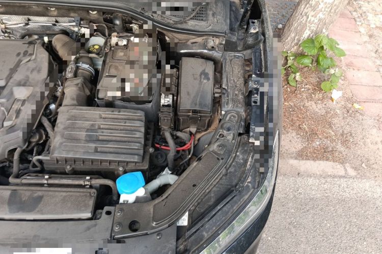 Used Volkswagen Passat 2019 330TSI Elite Edition China VI Engine Bay Left