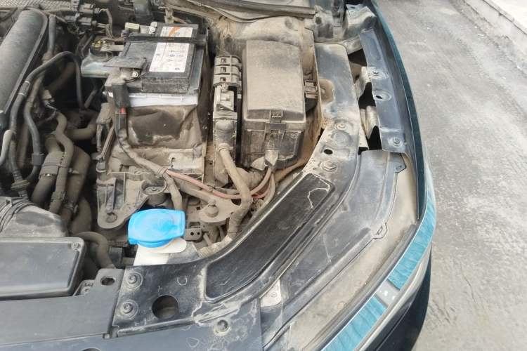 Used Volkswagen Passat 2019 280TSI Business Edition China VI Engine Bay Left