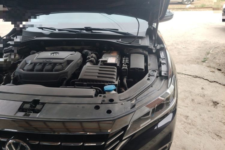 Used Volkswagen Passat 2019 330TSI Elite Edition China VI Engine Bay Left