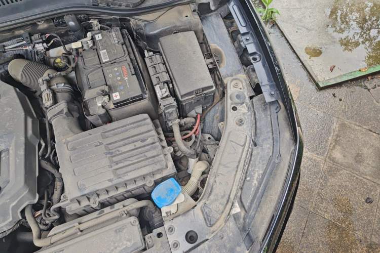 Used Volkswagen Passat 2019 330TSI Elite Edition China V Standard Engine Bay Left