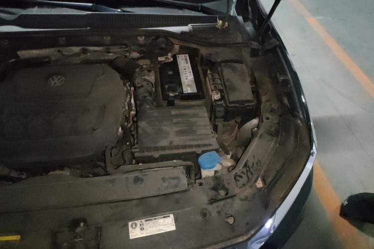 Used Volkswagen Passat 2019 330TSI Elite Edition China V Standard Engine Bay Left