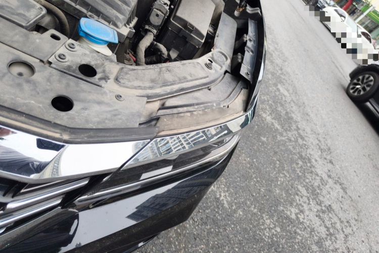 Used Volkswagen Passat 2019 330TSI Elite Edition China V Standard Engine Bay Left