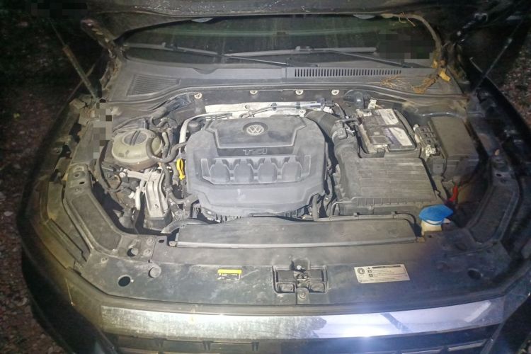 Used Volkswagen Passat 2019 330TSI Luxury Edition China VI Standard Engine Bay