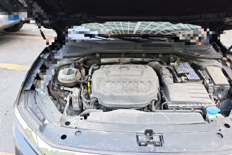 Used Volkswagen Passat 2019 330TSI Elite Edition China VI Engine Bay Right